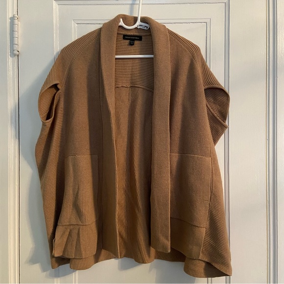 Banana Republic open sweater poncho - Picture 3 of 7